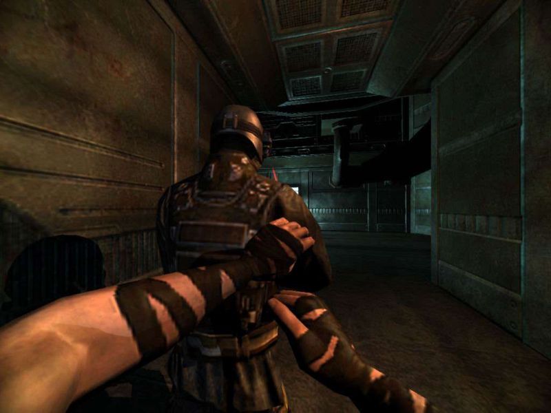 The Chronicles of Riddick: Escape From Butcher Bay - screenshot 12