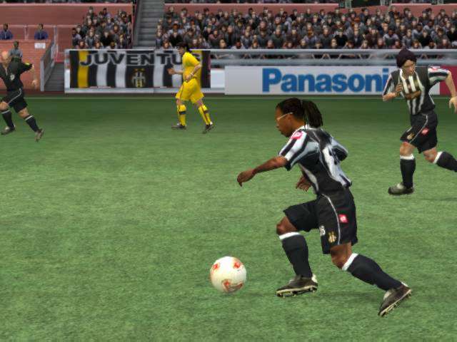 FIFA Soccer 2003 - screenshot 28