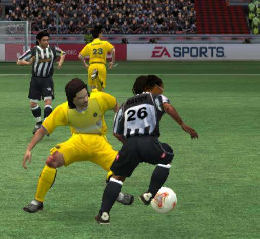 FIFA Soccer 2003 - screenshot 25
